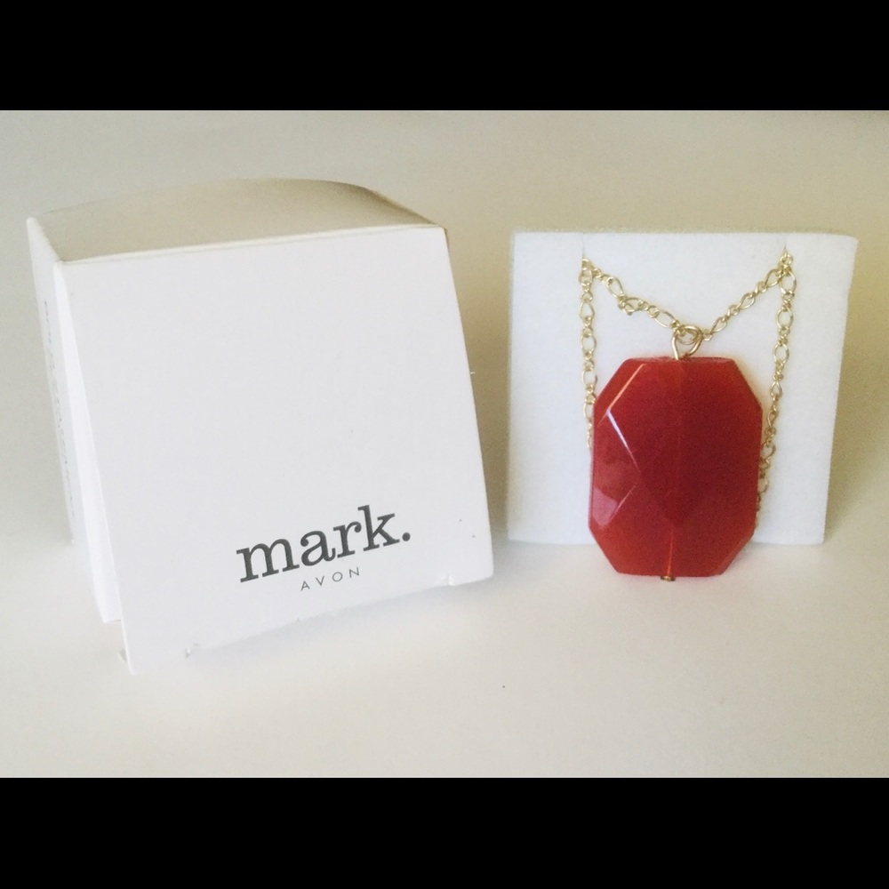 ⭐️NEW “MARK.” RUBY RED BEVELED PENDANT NECKLACE⭐️